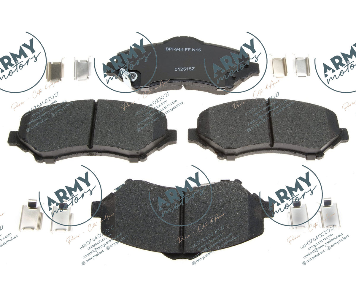 jeu de 4 plaquettes de freins avant pour Jeep Wrangler JK 2007-2018 68003701AA