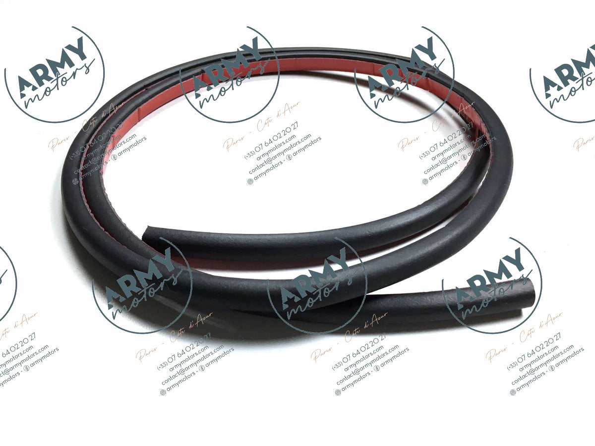 joint entre capot et caisse pour Jeep Wrangler YJ 2.5 4.0 4.2 1987-1995 55008119